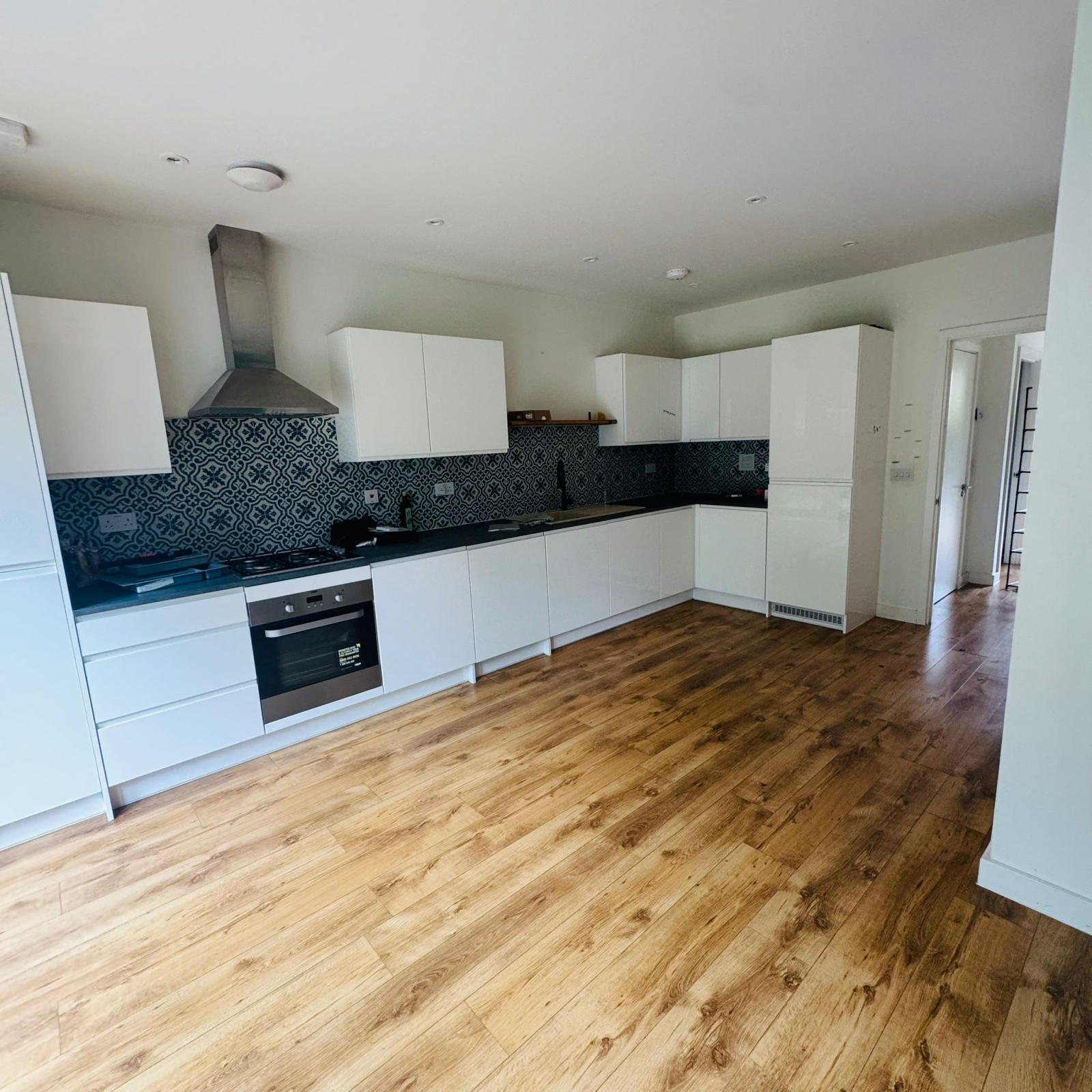 25a2155a78c9ea927a4ec634335ca01e