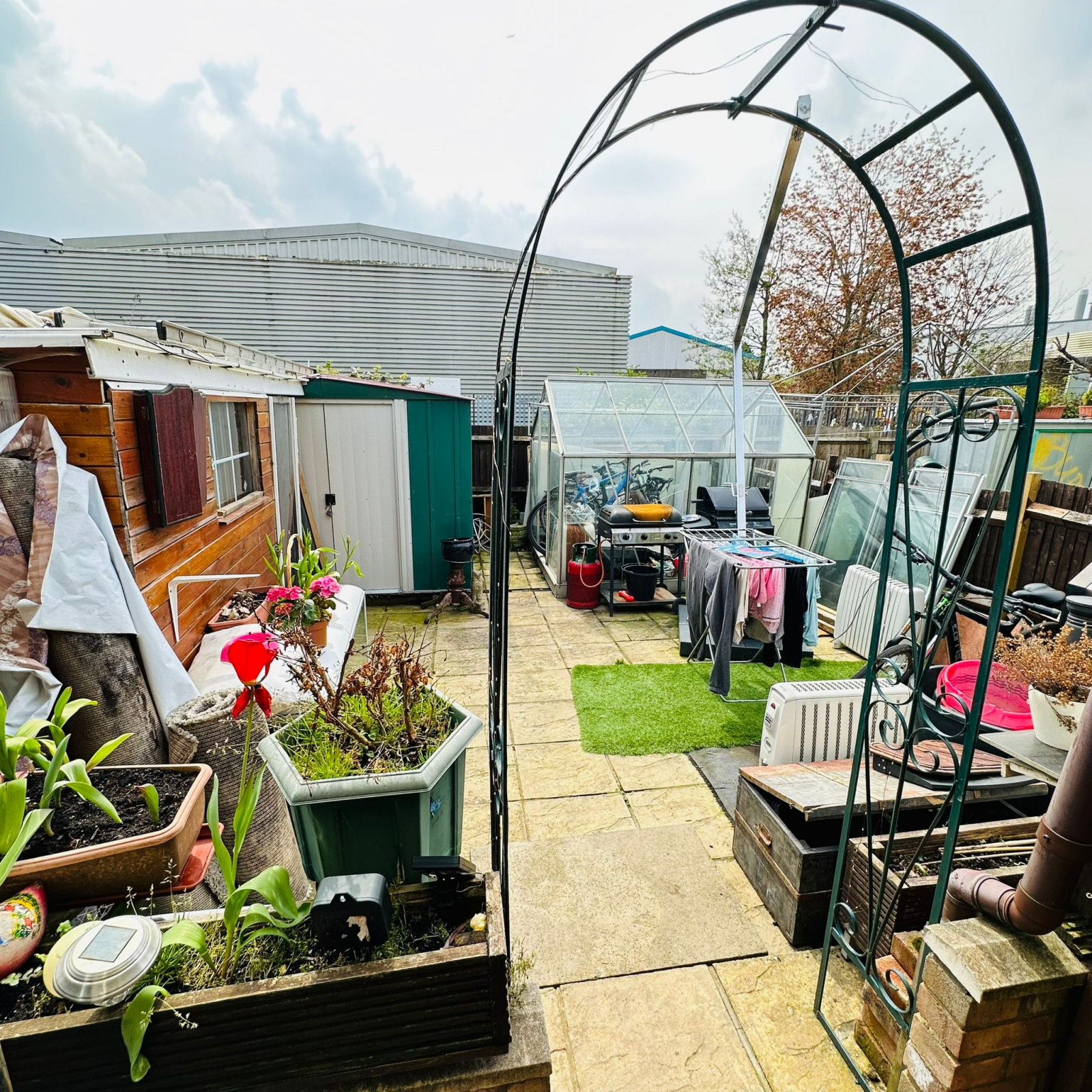 38b5f559499bff5aba06508d90655cb5