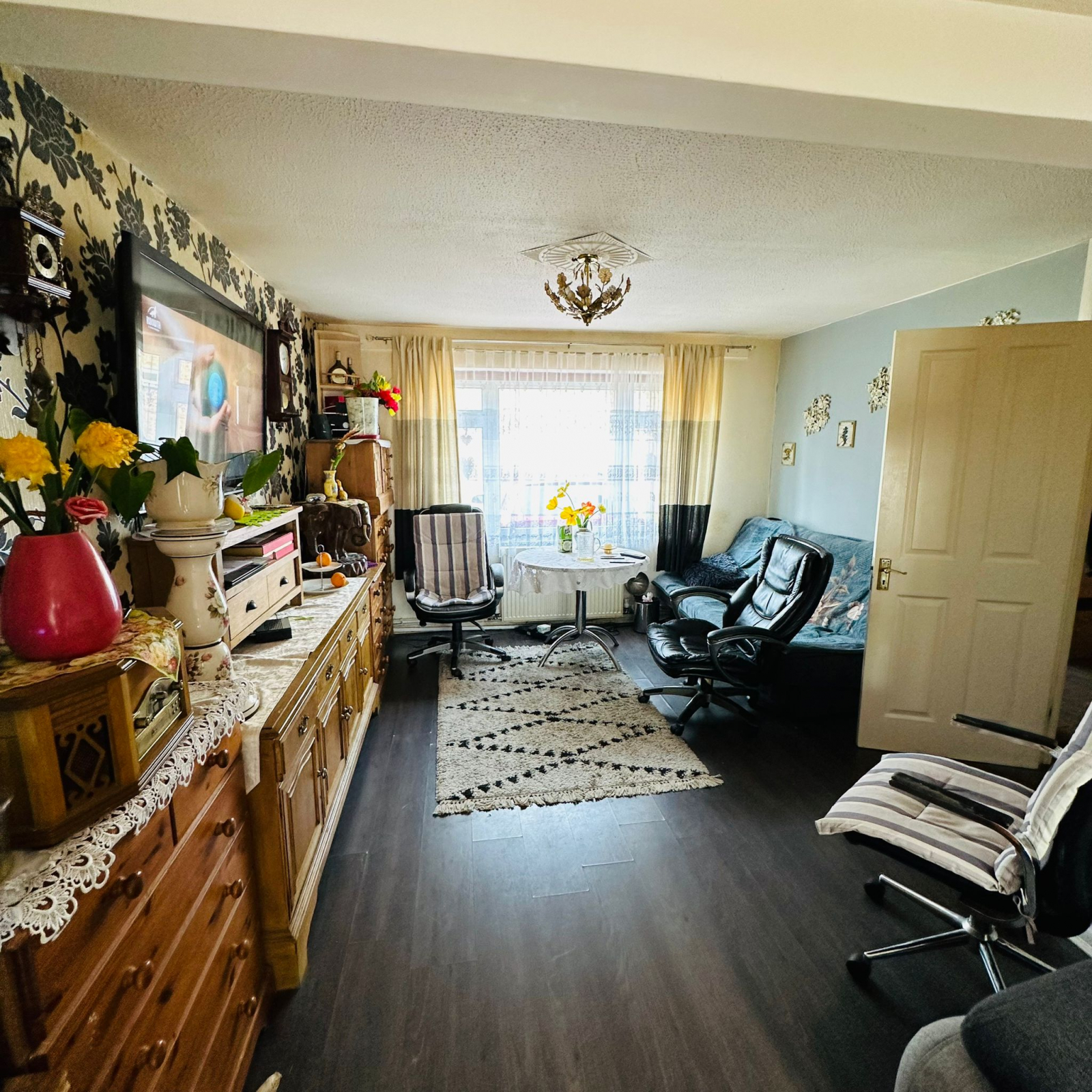 43efd10f43055f23a83558df5c904611