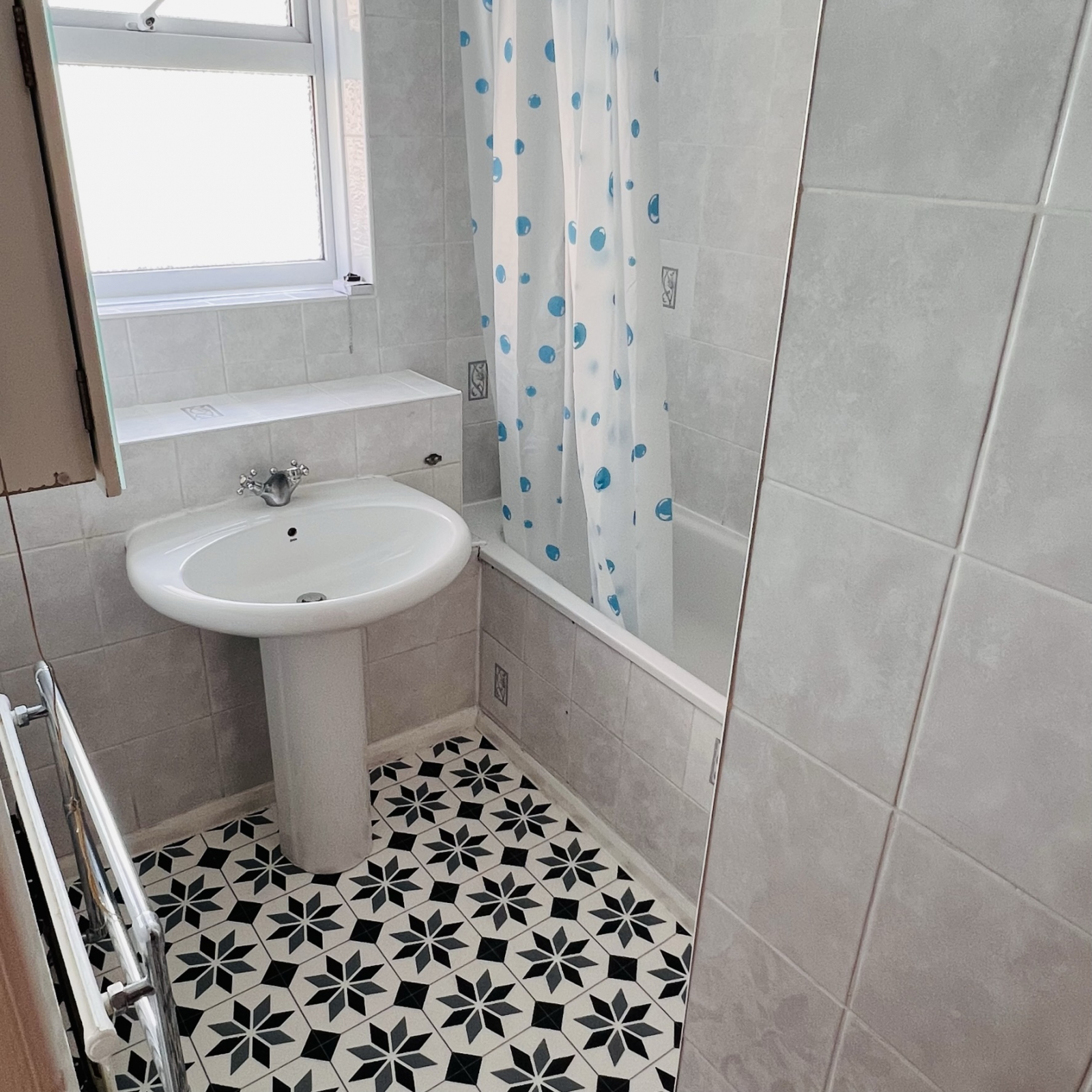 7a7b181248ca8cc20d1f71166e5d6832