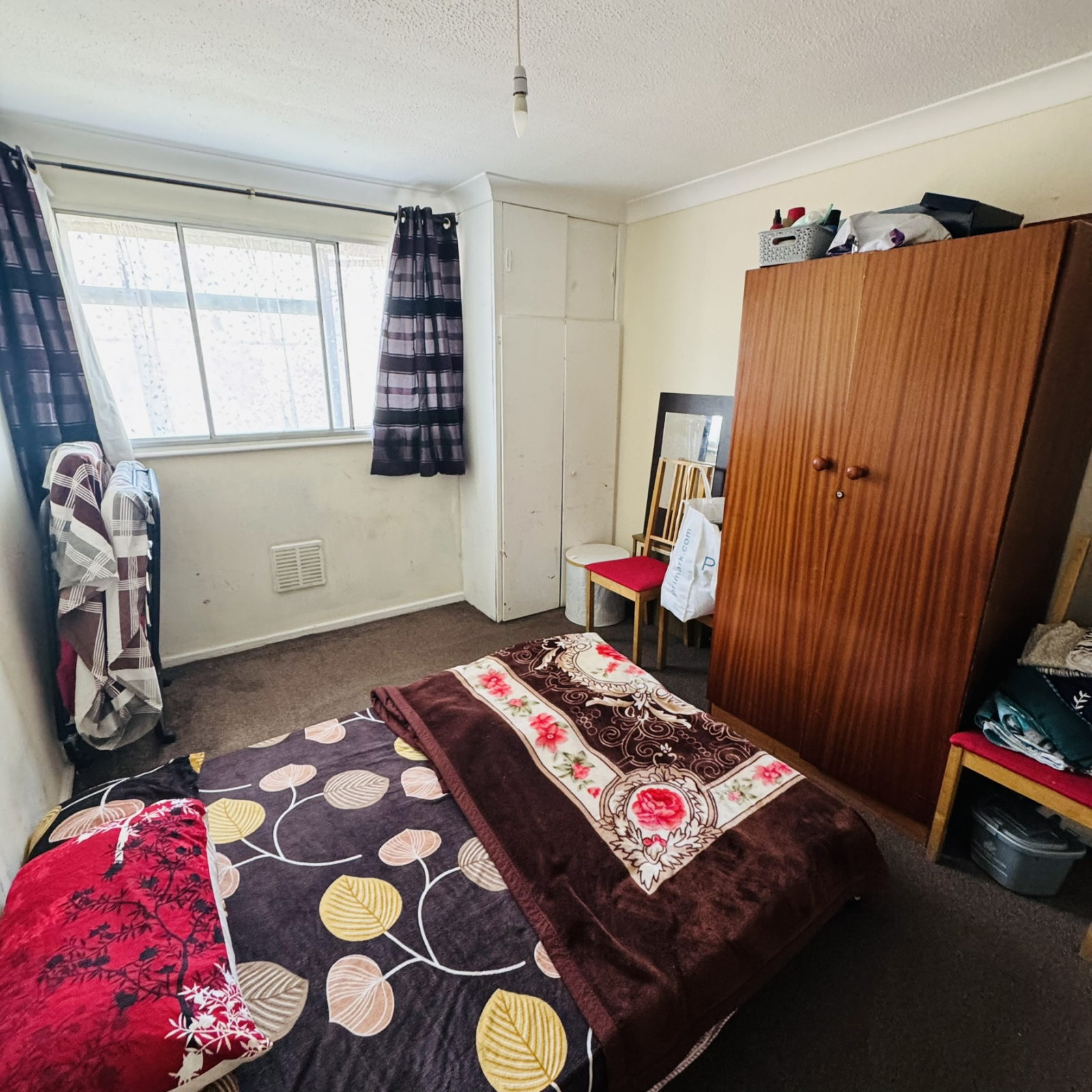 f957f9ae8f7d6e9a3ea4601e39476de0